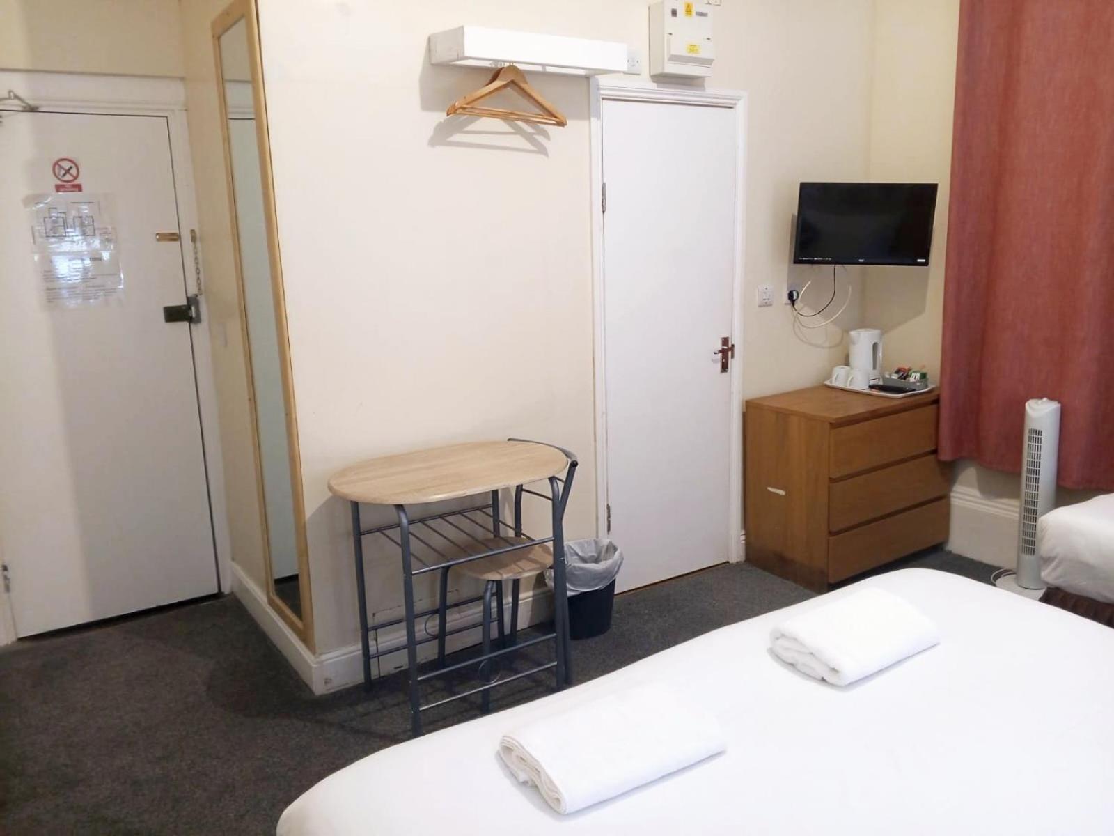 Victorin House - All Rooms Are En-Suite Portsmouth Bagian luar foto